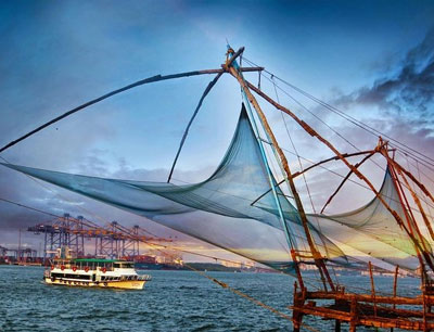 Kerala Weekend - Cochin Munnar Tour